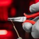 Длинногубцы изогнутые Mini, 130 мм, никелированные, авторазжим, двухкомпонентные рукоятки Matrix (17812)