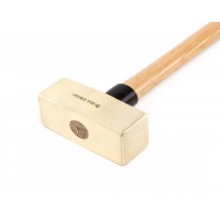 Кувалда тупоносая (немецкий тип) 1,8 кг латунь рукоятка дерево искробезопасная 2104B-1008, HORTZ