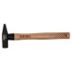 Молоток слесарный, 400 г, кованый квадратный боек, буковая рукоятка Denzel (10428)