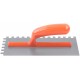Гладилка стальная с пластиковой ручкой, 280х130 мм зубчатая, зуб 10х10 мм (05139)