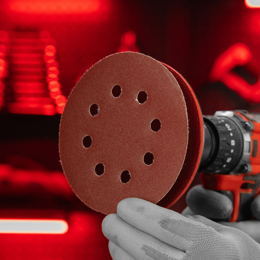 Круг абразивный на ворсовой подложке под липучку, перфорированный, P 180, 125 мм, 5 шт Matrix (73808)