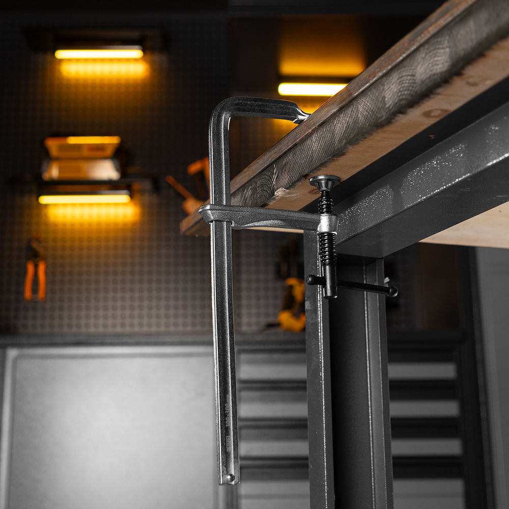 Струбцина F-образная, 100x300мм, кованая Denzel (20470)