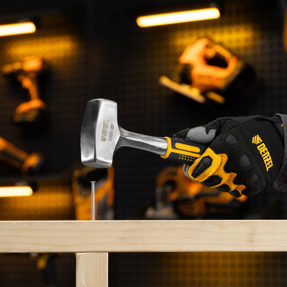 Кувалда 1 кг, цельнометаллическая, двухкомпонентная рукоятка Denzel