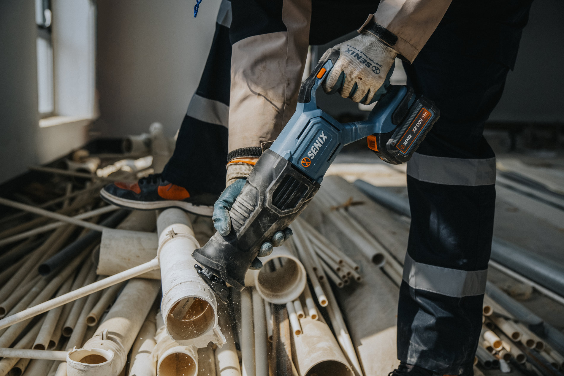 Сабельная пила, бесщ.мотор, с 1 АКБ, 1 ЗУ X2 20В