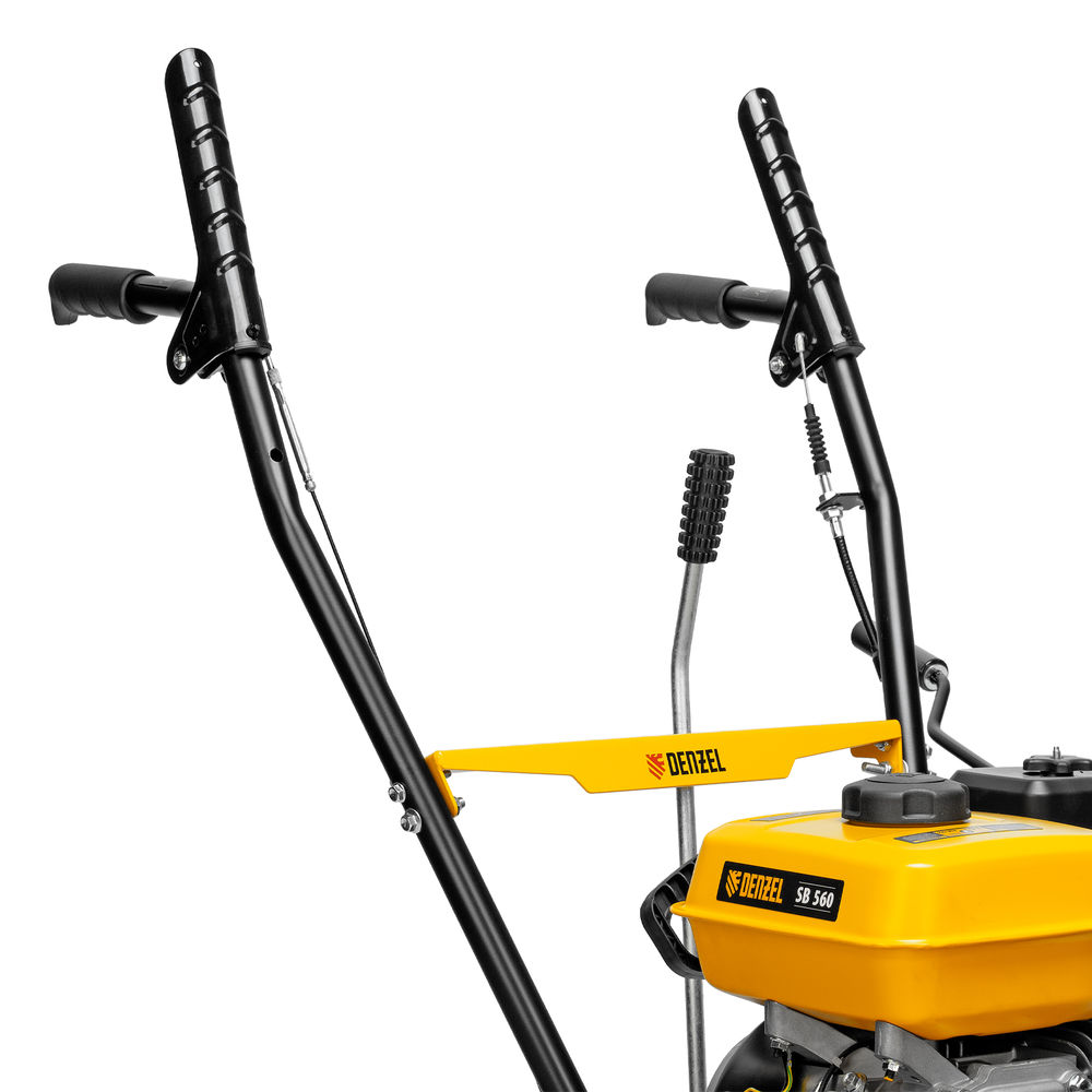 Бензиновая снегоуборочная машина SB 560, 212 cc, ручной старт Denzel (97651)
