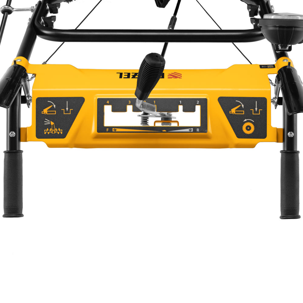 Бензиновая снегоуборочная машина SBM 610, 212 cc, ручной старт, фара Denzel (97653)