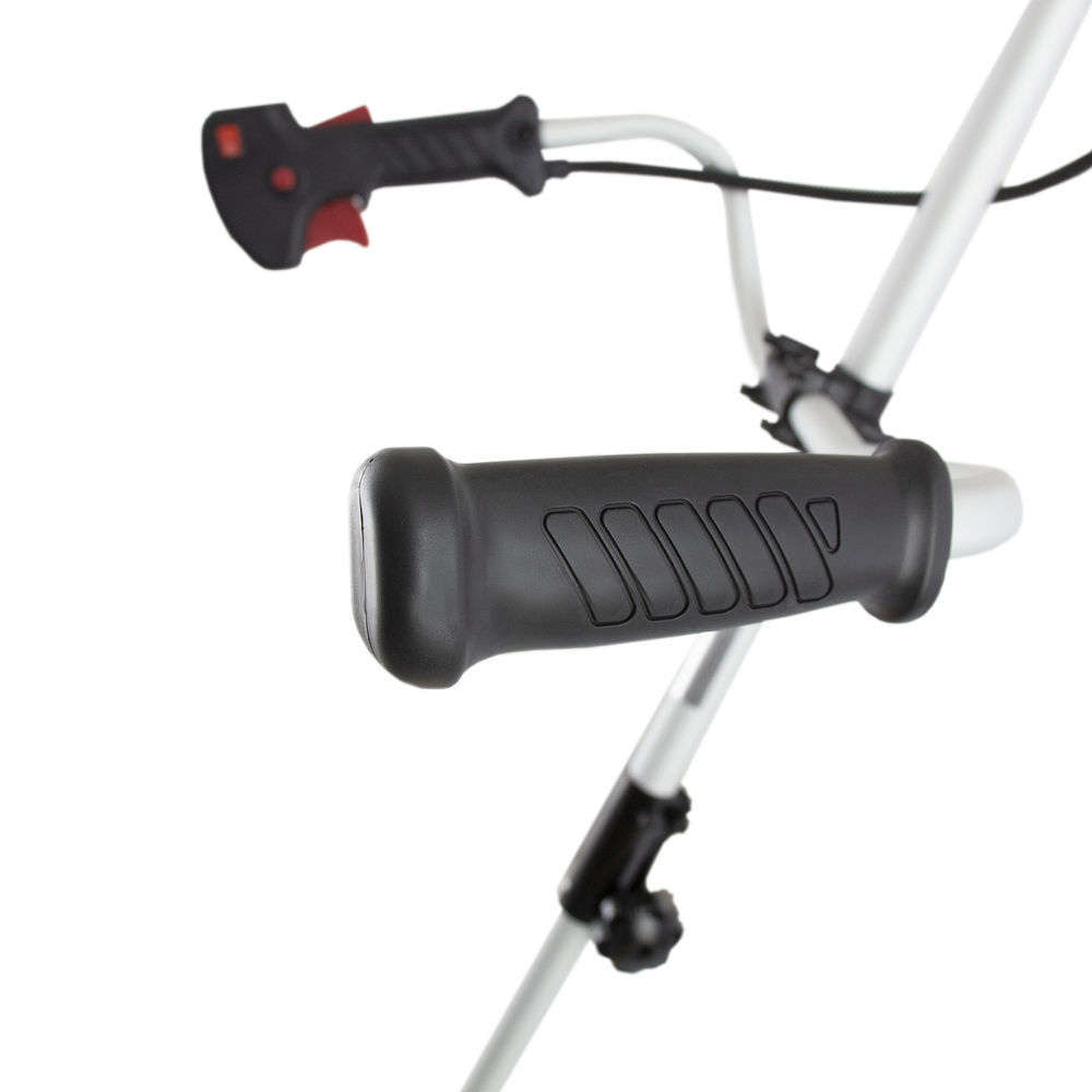 Триммер бензиновый DTL-43S, 43 см3, разъемная штанга, состоит из 2 частей Denzel (96264)