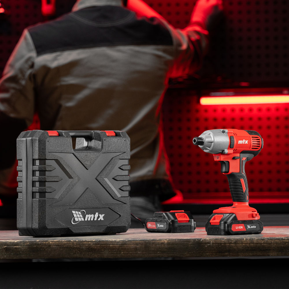 Винтоверт ударный аккумуляторный CIDS-20-280, Li-Ion, 20 В MTX (26580)