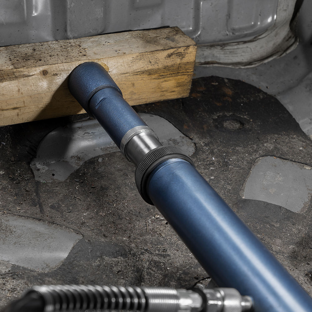 Растяжка гидравлическая, 10 т, набор из 17 предметов, 7 сменных насадок, в пластиковом кейсе на колесах Stels (51356)