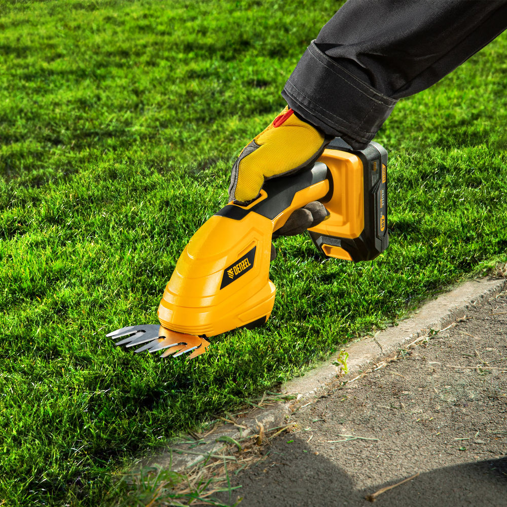 Ножницы-кусторез аккумуляторные  CGS-100, 18В Li-Ion Denzel (59430)