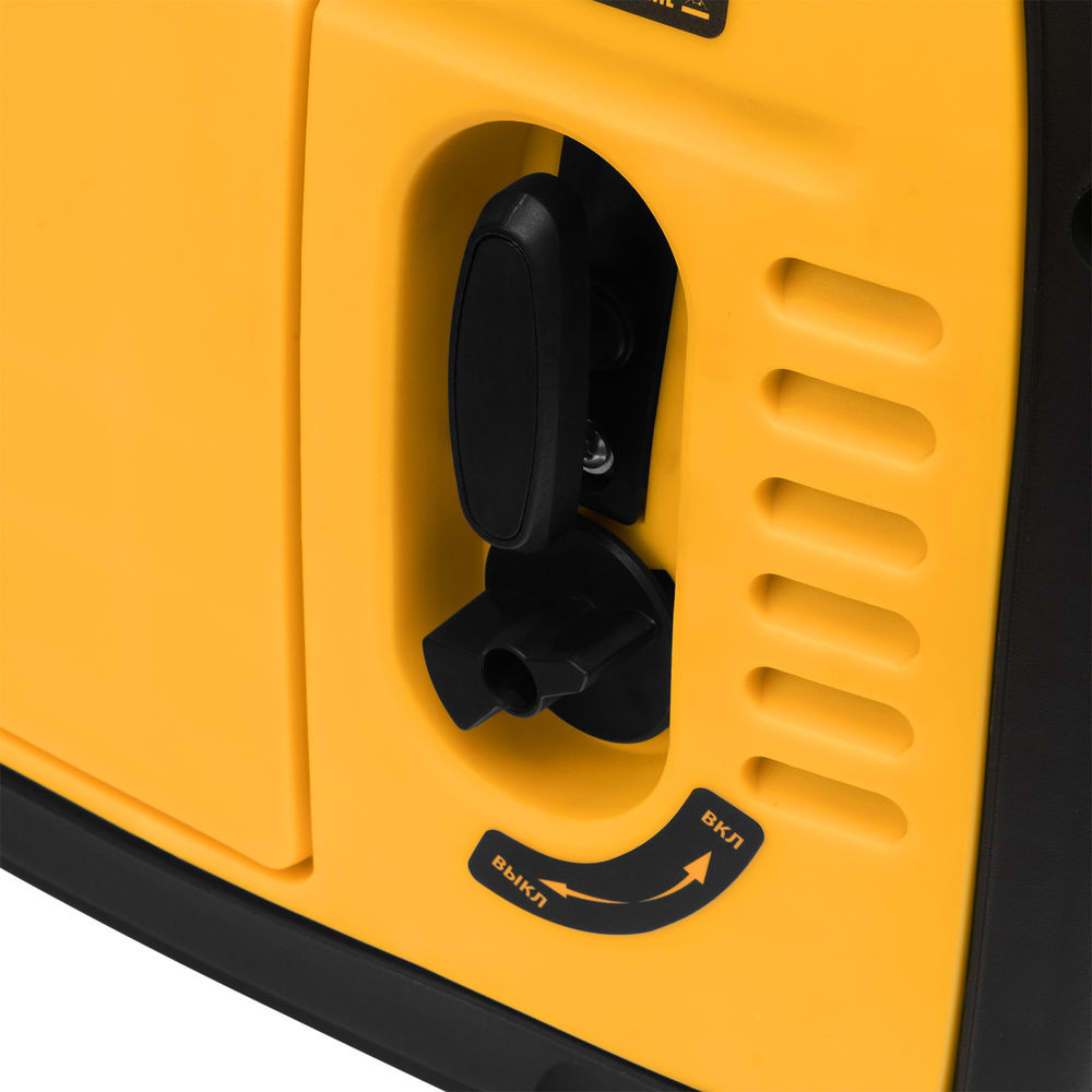 Генератор инверторный GT-2200iS, 2.2 кВт, 230 В, бак 4 л, закрытый корпус, ручной старт Denzel (94702)