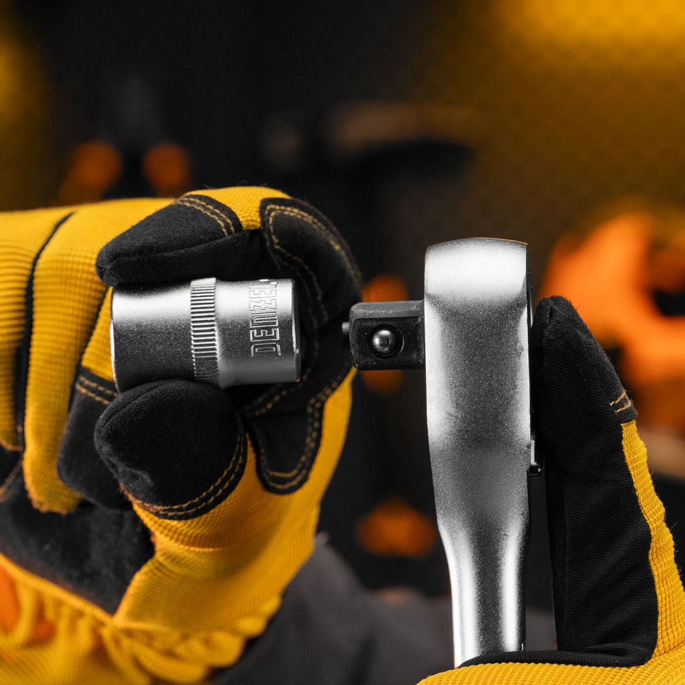 Ключ-трещотка 1/2, 90 зубьев, с быстрым сбросом, CrV Denzel