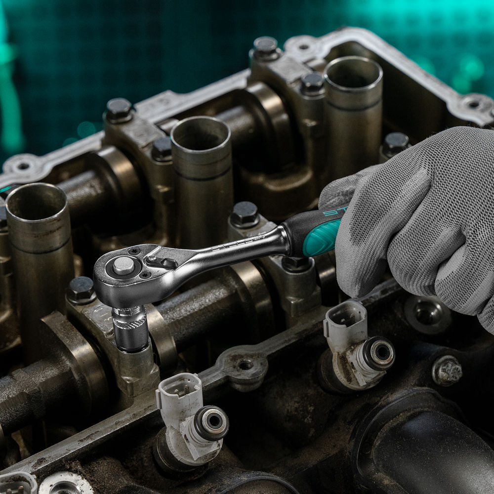 Набор торцевых головок с трещоткой, 1/4, 18 предметов Stels