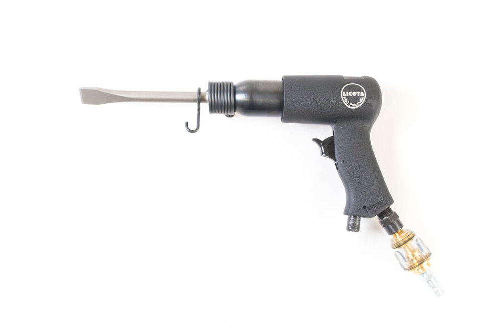 Пневматический молоток в комплекте с зубилами в кейсе 10 пр., Licota, PAH-20002HK