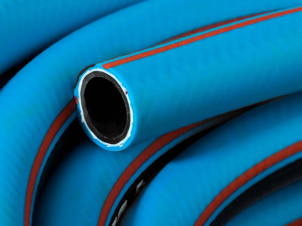 Поливочный шланг EXPERT 3/4, 25 м, 30 атм, четырёхслойный, армированный RACO 40302-3/4-25_z01