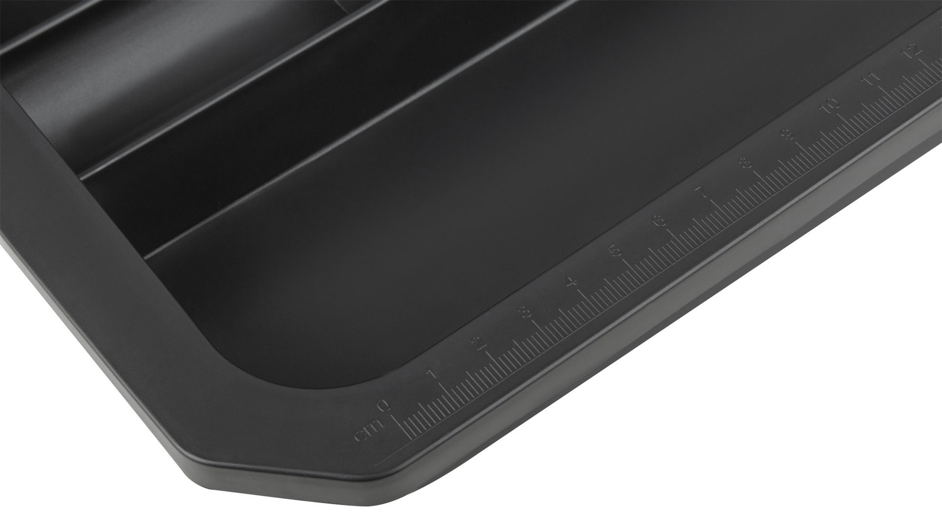 Ящик для инструмента пластиковый 20 ( 500х280х225 мм ) металл.замки, алюминиевая ручка