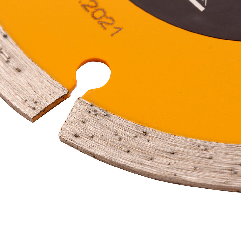 Диск алмазный, отрезной сегментный, 125 х 22.2 мм, сухая резка Denzel (73101)