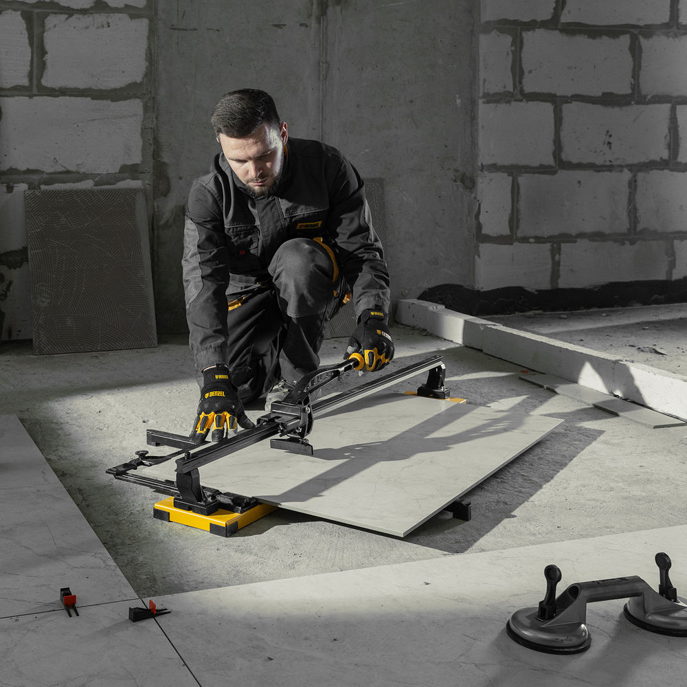 Плиткорез рельсовый 1000х16мм, каретка на подш., стальная станина, усил. рукоятка-пенал Denzel (877018)