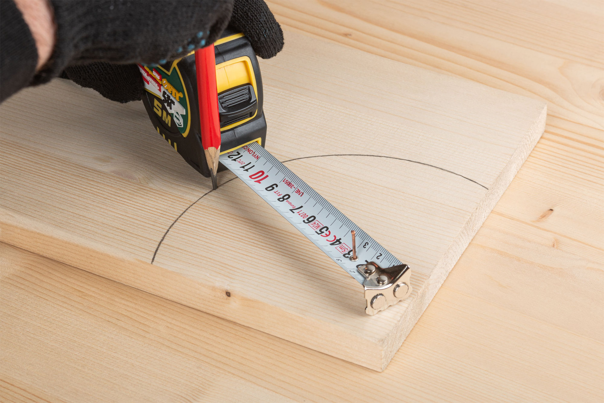 Рулетка Гранд, калибр.лента, нейлон.покр., магн.крючок, двойной стопор, прорезин.корпус 5 м х 25 мм