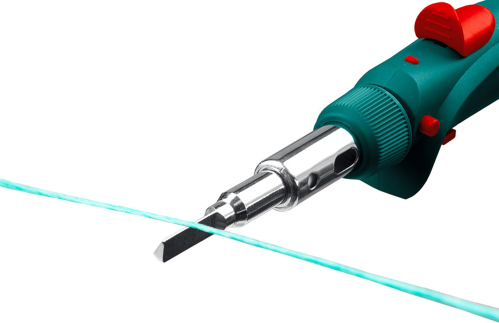 Газовый паяльник SolderGas, 120 K, 30–120 Вт, 1300°С, горелка, фен, пьезоподжиг, набор 10 в 1 KRAFTOOL 55503-H10