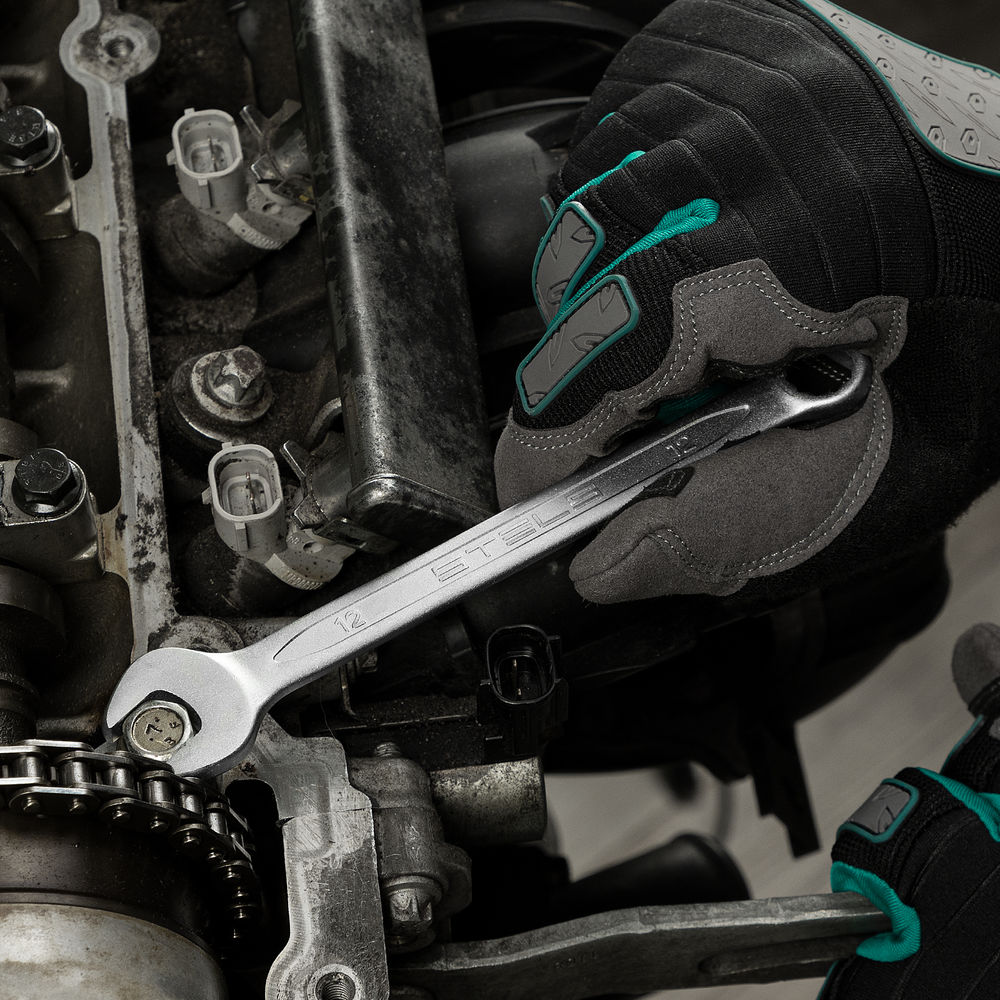 Набор инструментов, 1/2, 1/4, CrV, пластиковый кейс 82 предмета Stels