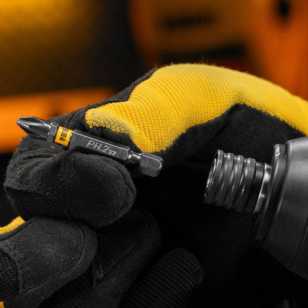 Бита PH2х50, сталь легированная S2, 10 шт., Е 6,3, шестигранный профиль, отрывная упаковка Denzel (11683)