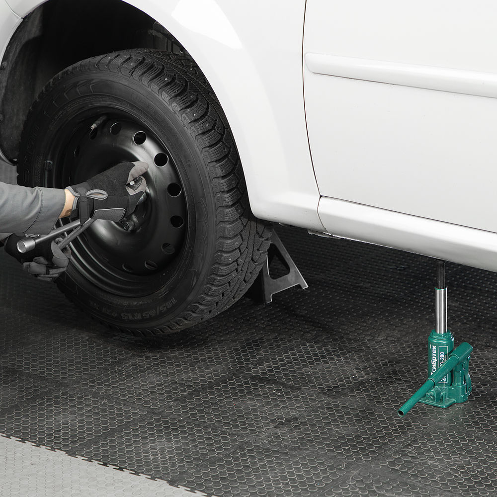 Домкрат гидравлический бутылочный, 2 т, 150-280 мм Сибртех