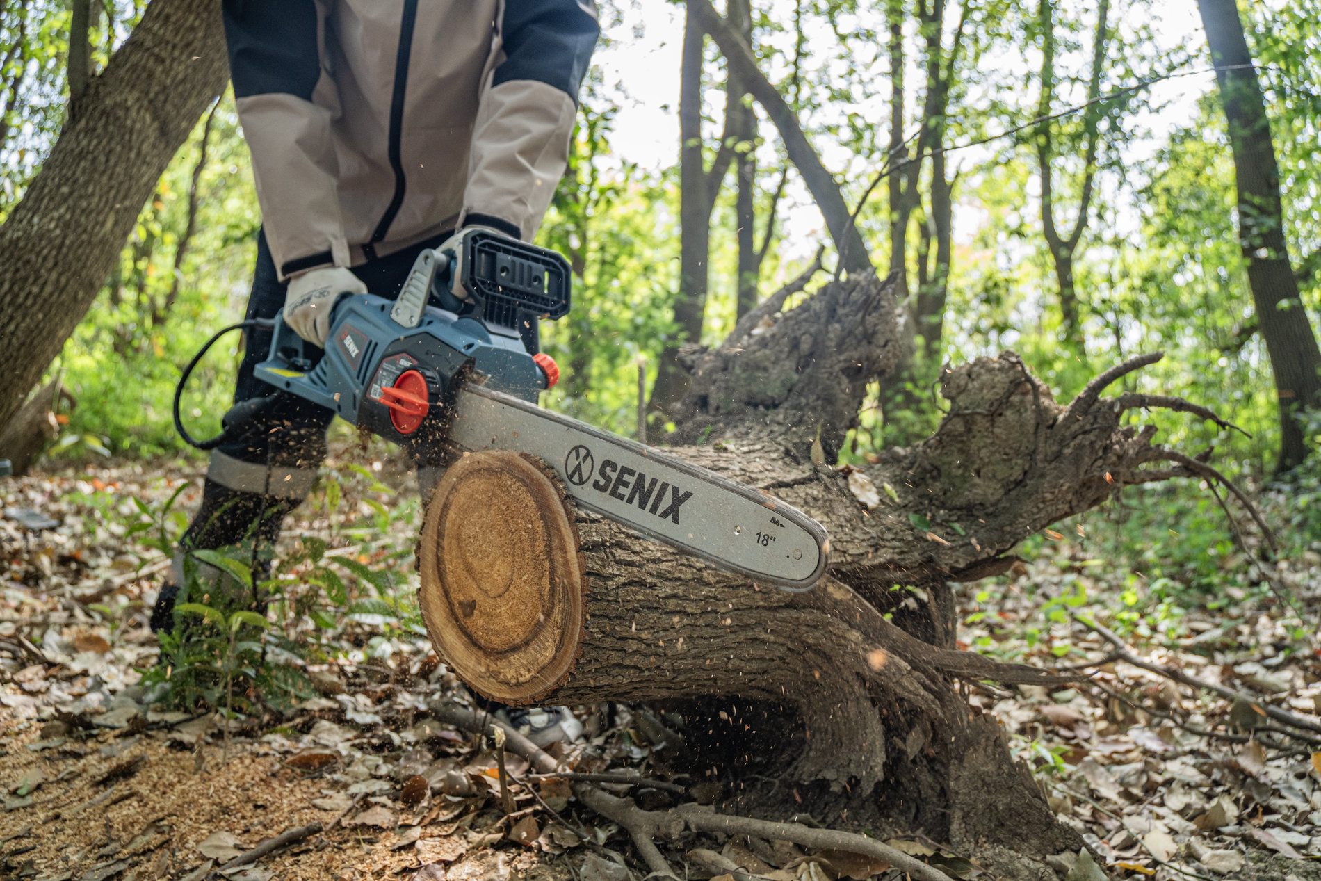 Электрическая цепная продольное исполнение пила 2400Вт, 47,5 (18)
