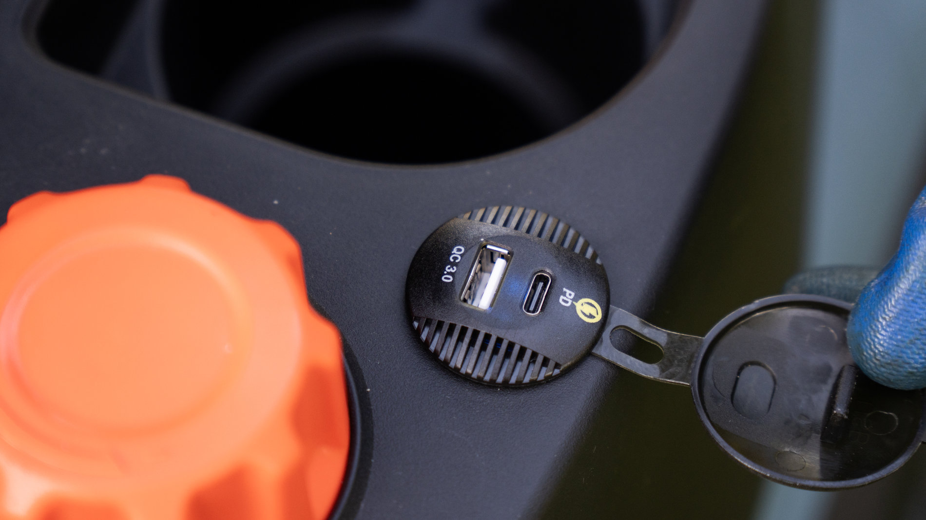 Райдер газонокосилка ZTR аккумуляторная ZTRX6-M-EU, 107см, с 4 АКБ 12Ач и зу 1600Вт, SENIX