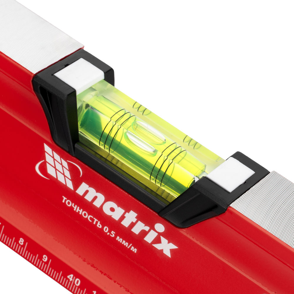 Уровень алюминиевый, магнит, фрезерованный, 3 глазка (1 зеркальный) двухкомпонентные рукоятки, 800 мм Matrix (34732)