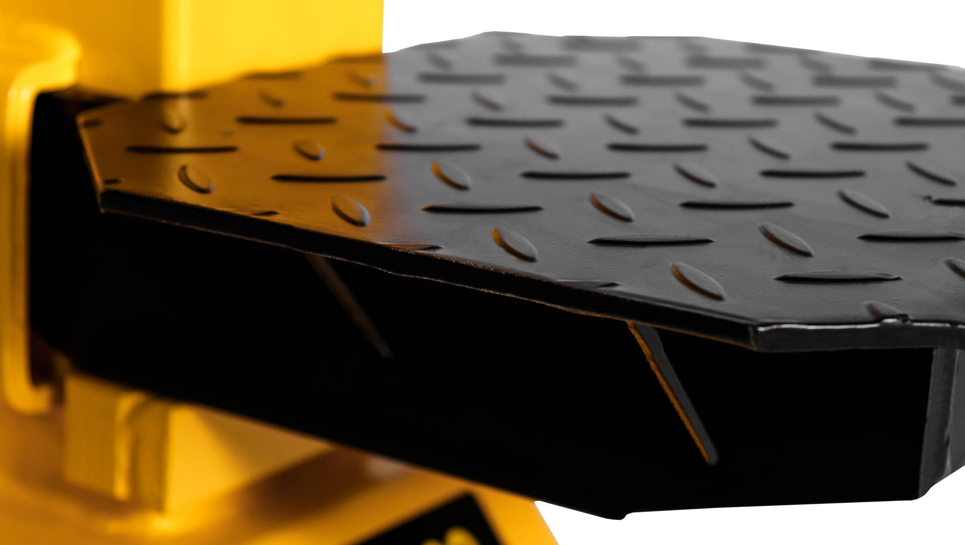 Дровокол CHAMPION LSV6000 (2,7кВт 6тонн 97кг,+насадка для колки дров на 4 части) (LSV6000)