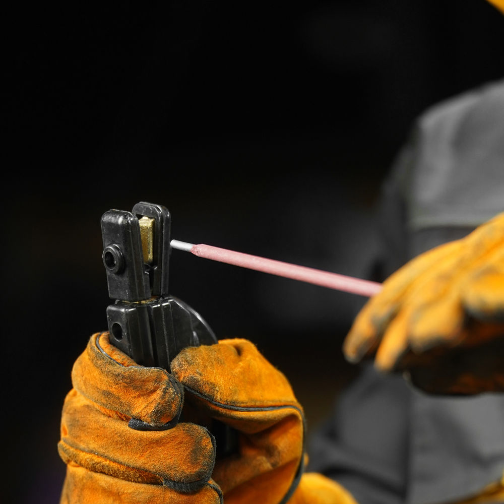 Электроды DER-46, диам. 2,5 мм, 1 кг., рутиловое покрытие Denzel (97502)