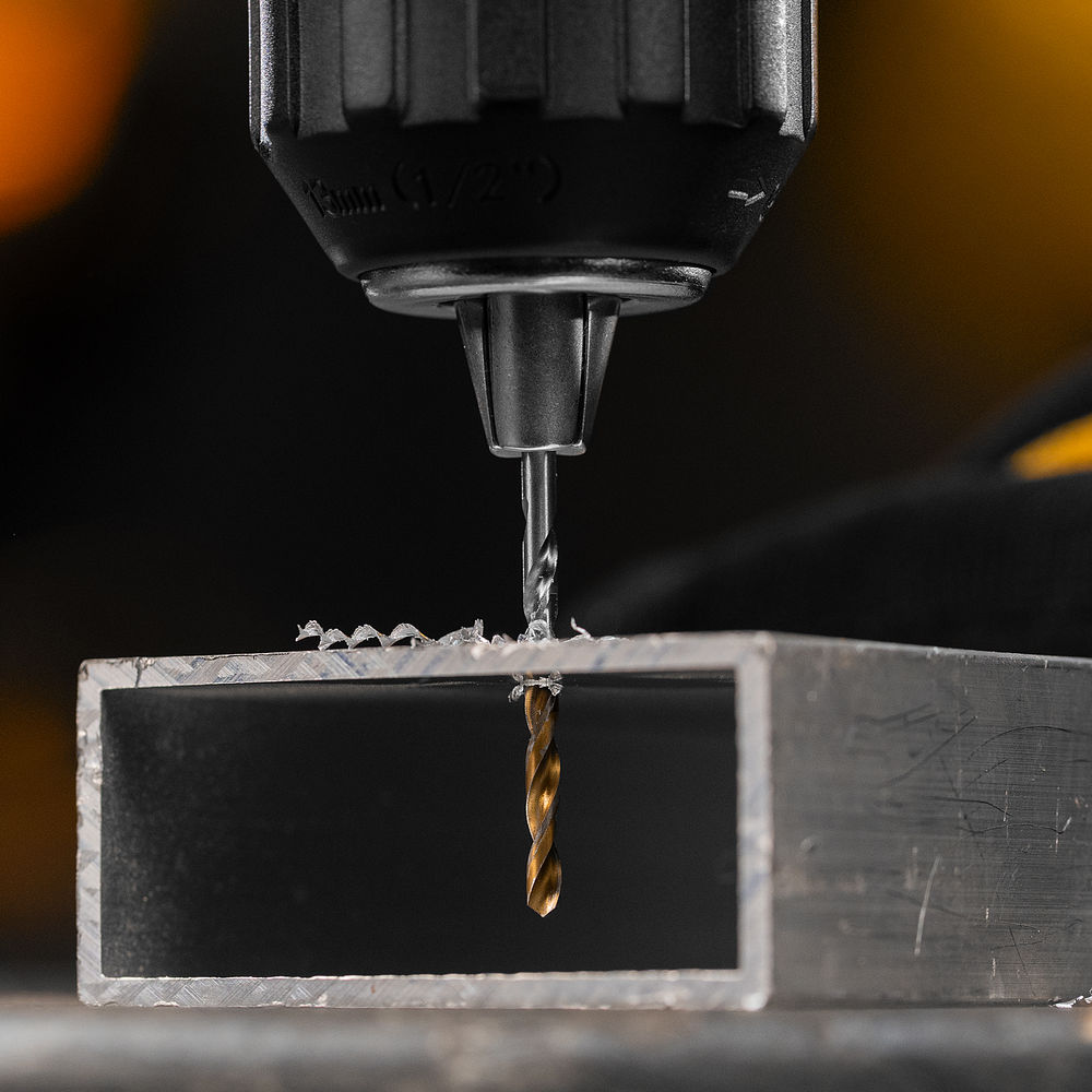 Сверло спиральное по металлу 2,5 x 57 мм, Р6М5, Golden Tip , 2шт. Denzel (718224)