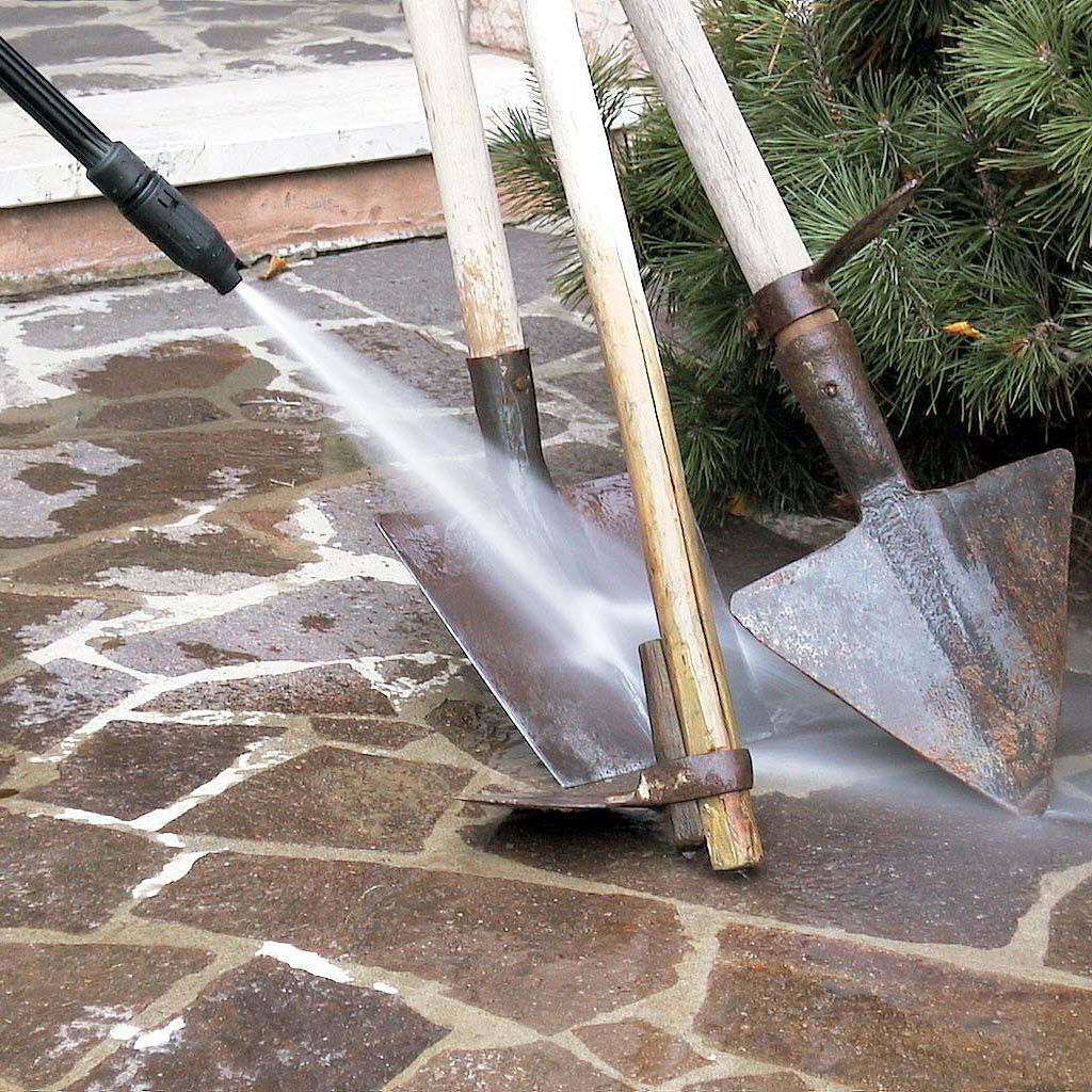 Аппарат (мойка) высокого давления электрический Lavor One Plus 130