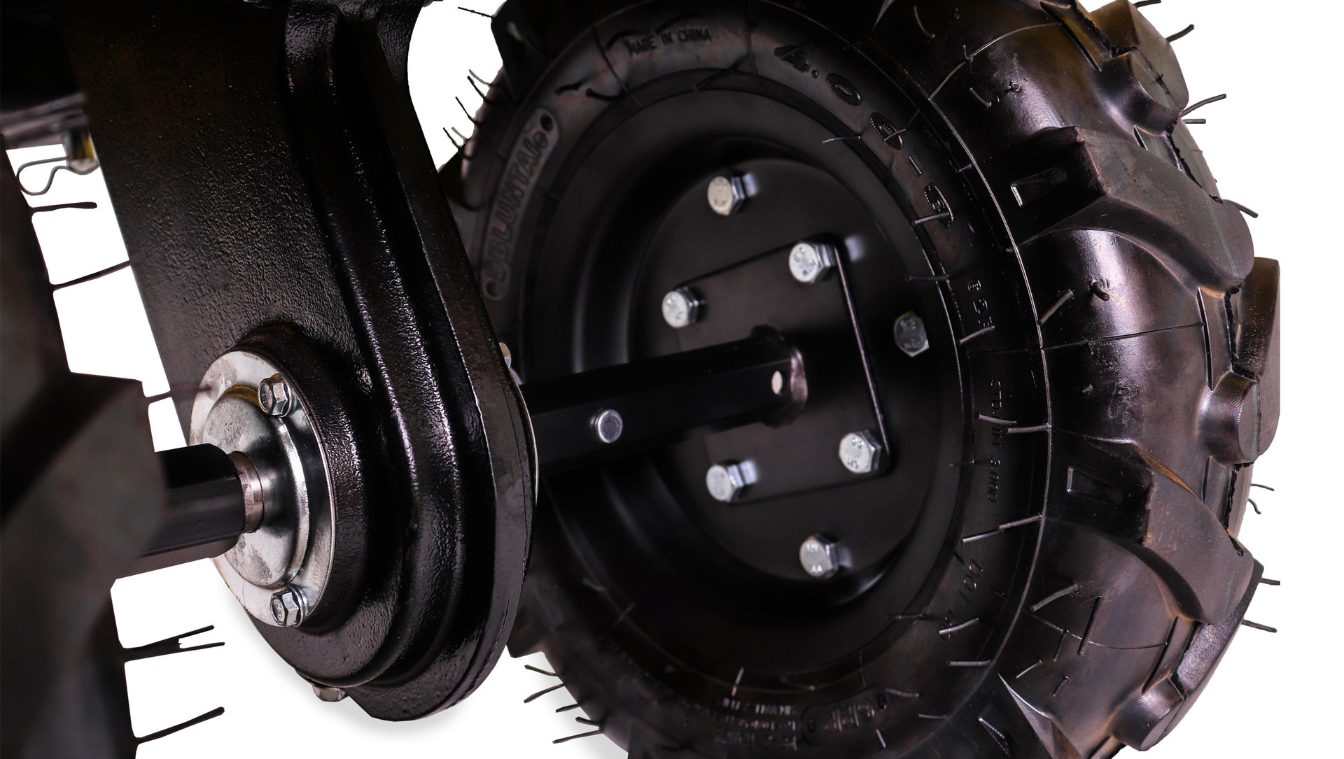 Мотоблок Champion ВC8723 (7лс 2F/1R 80см 30см 3,6л 75кг, колеса 4/8 шкив) (BC8723)