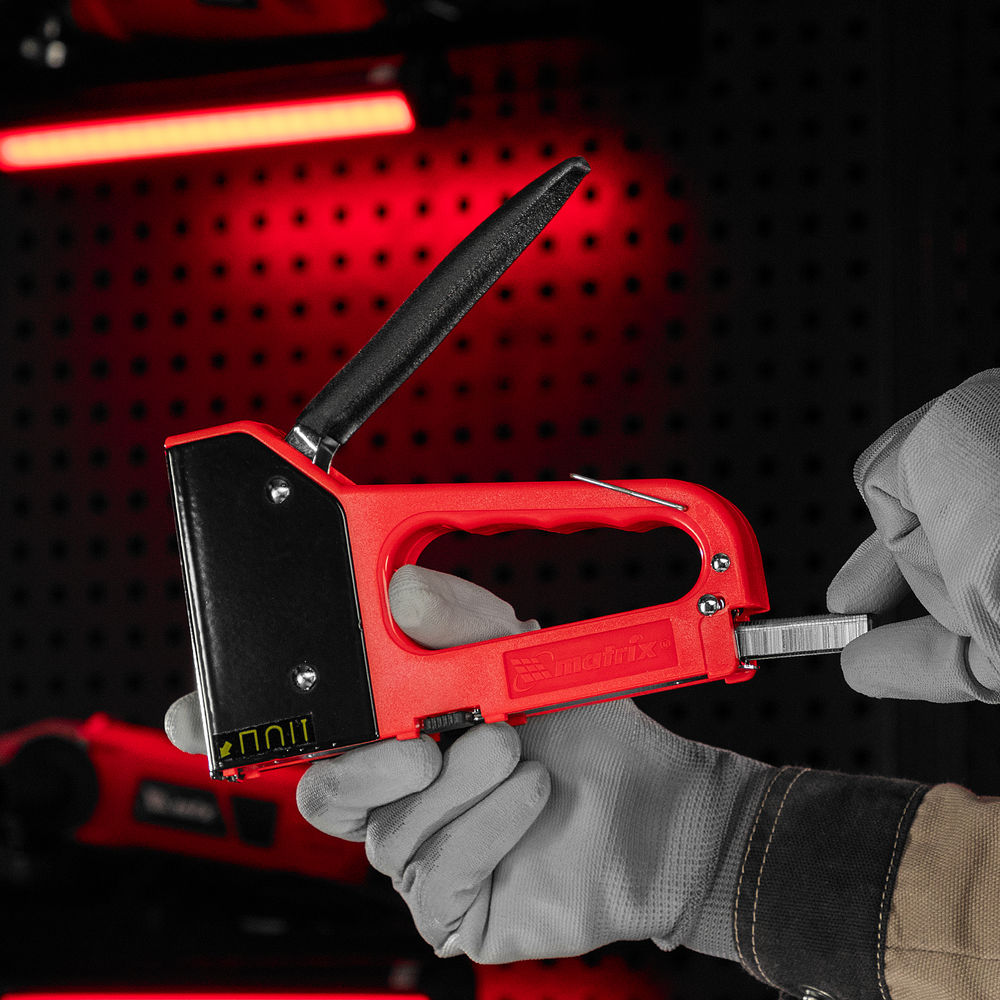 Степлер мебельный 4-функциональный пластиковый, тип скобы: 53, 28, 300, 500, 6-14 мм Matrix (40905)