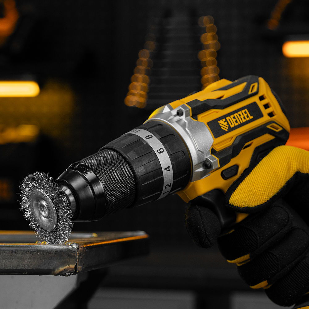 Набор щеток для дрели, 2 Плоские 50-75мм, 3 Чашки 25-50-75мм, шпилька, нерж.вит. проволока Denzel (74493)