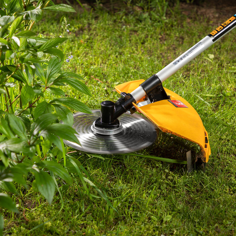 Триммер бензиновый DT 33S, 33 см3, 1.8 л. с, разъемная штанга, состоит из 2 частей Denzel (96223)