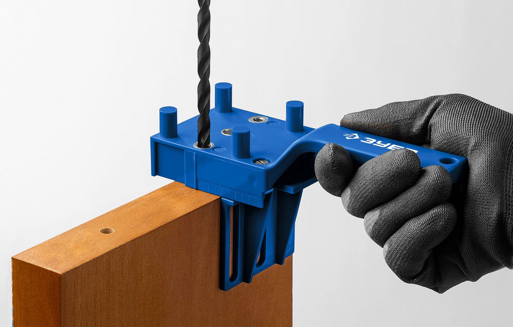 Кондуктор для шкантов, три отверстия ЗУБР Профессионал 30083