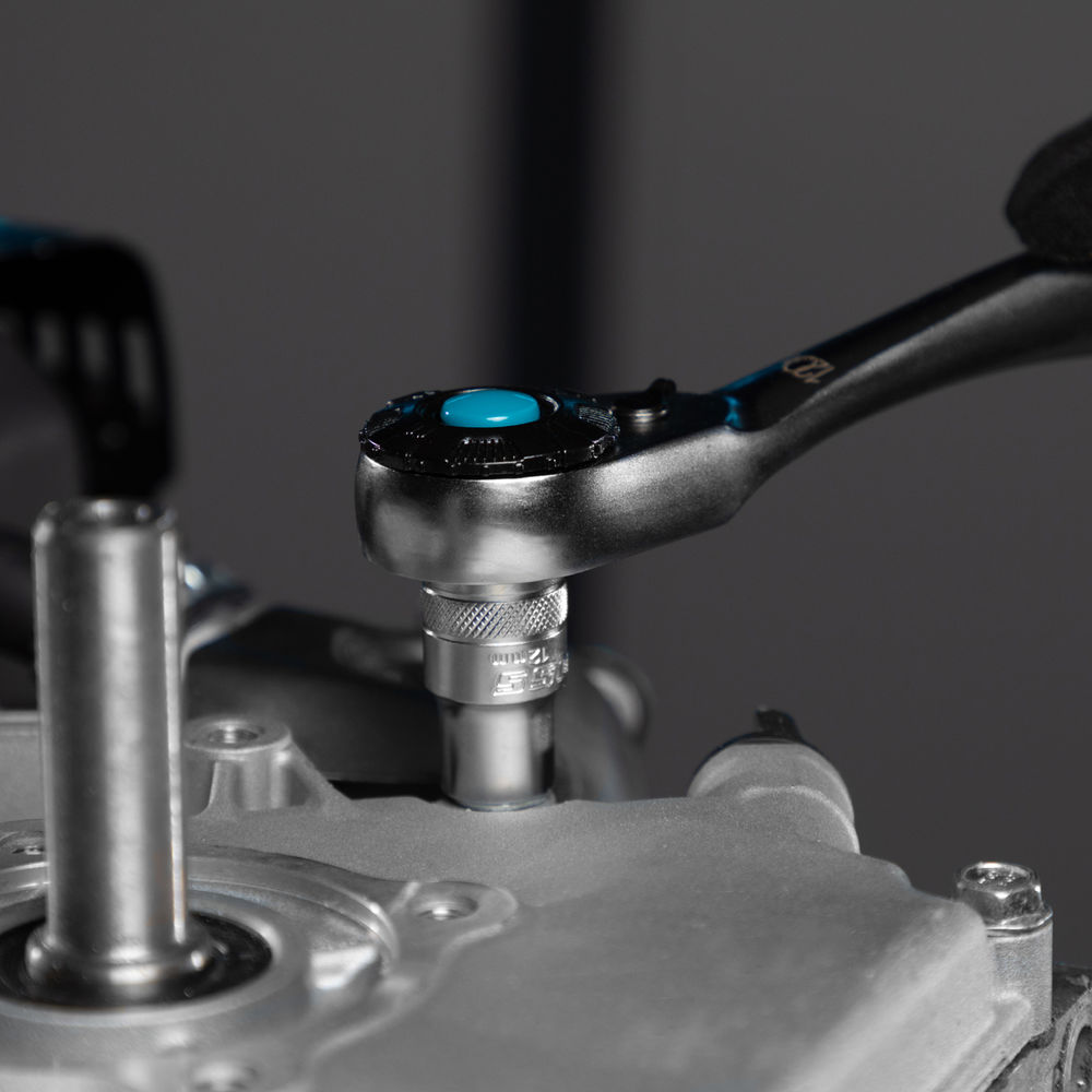 Набор торцевых головок, трещотка 120 зубьев, 1/2, 1/4, CrV, 41 предмет Gross