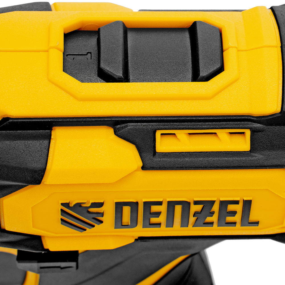 Дрель-шуруповерт аккумуляторная CDQ-12, Li-Ion, 12 В Denzel (26106)