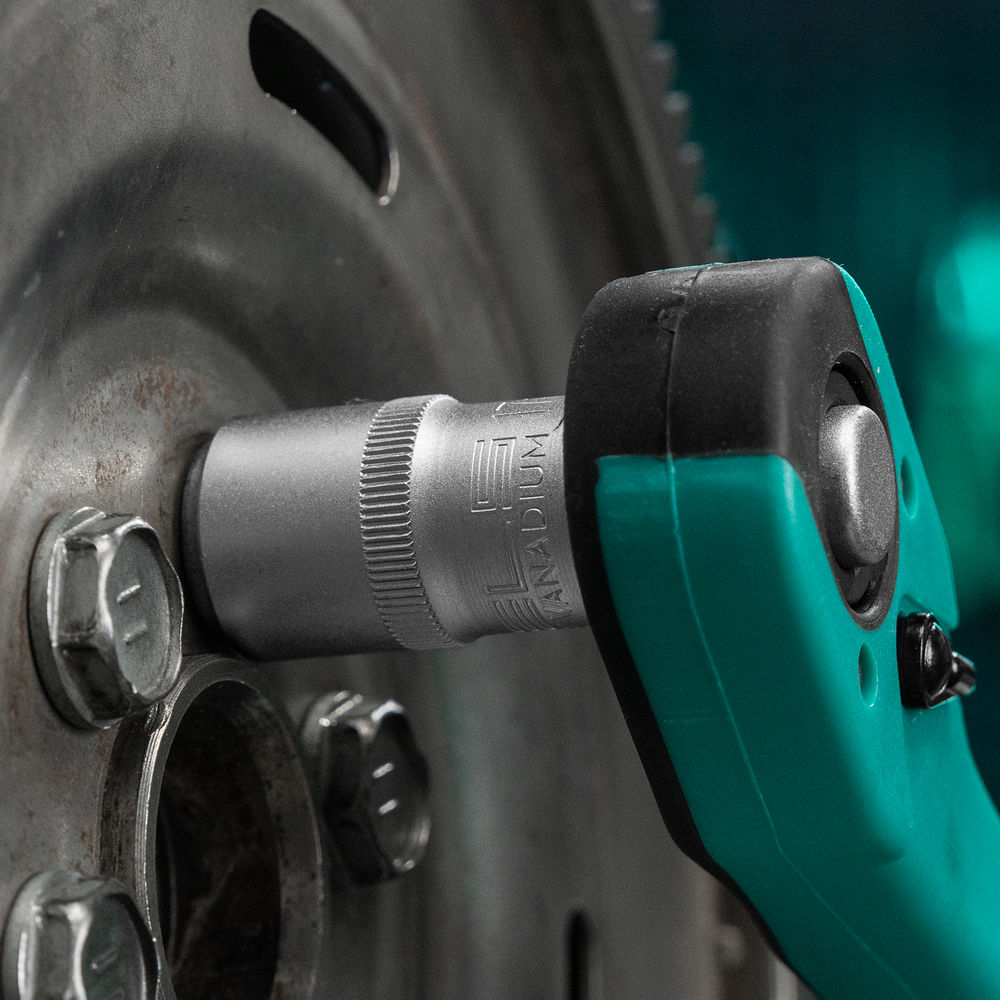 Набор инструментов 1/2, 1/4, CrV, 12 гранные головки, пластиковый кейс, 109 предмета Stels