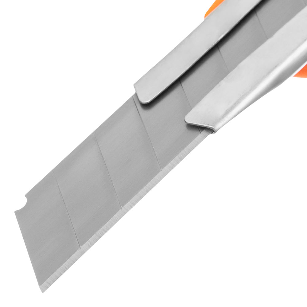 Нож, 18 мм, выдвижное лезвие, металлическая направляющая, пластиковый двухкомпонентный корпус Sparta (78939)