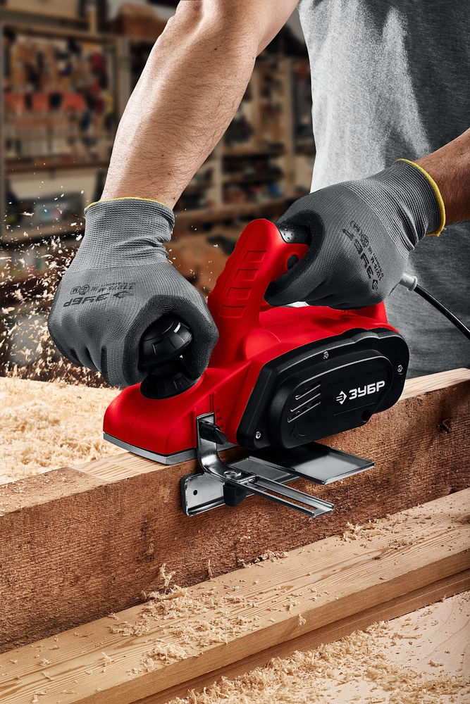 Рубанок электрический 750 Вт, 82 мм ЗУБР ЗР-750-82