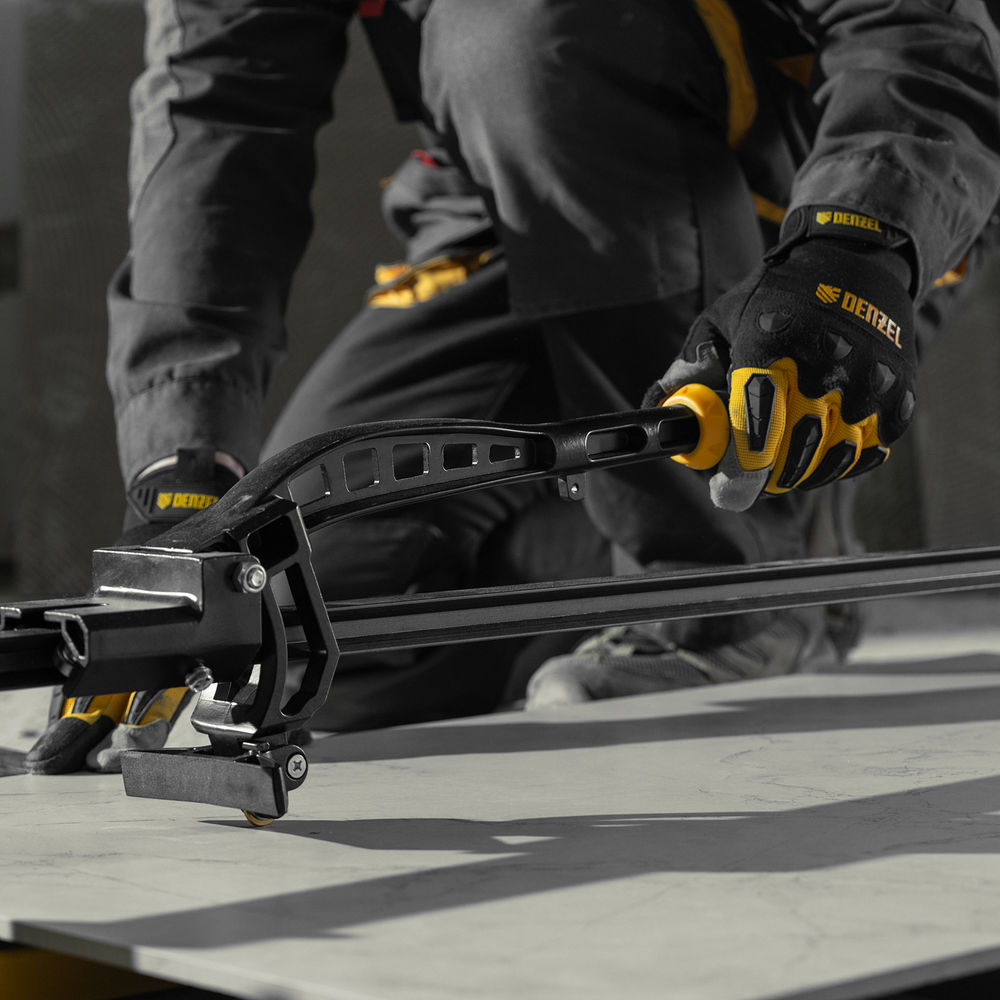 Плиткорез рельсовый 1000х16мм, каретка на подш., стальная станина, усил. рукоятка-пенал Denzel (877018)