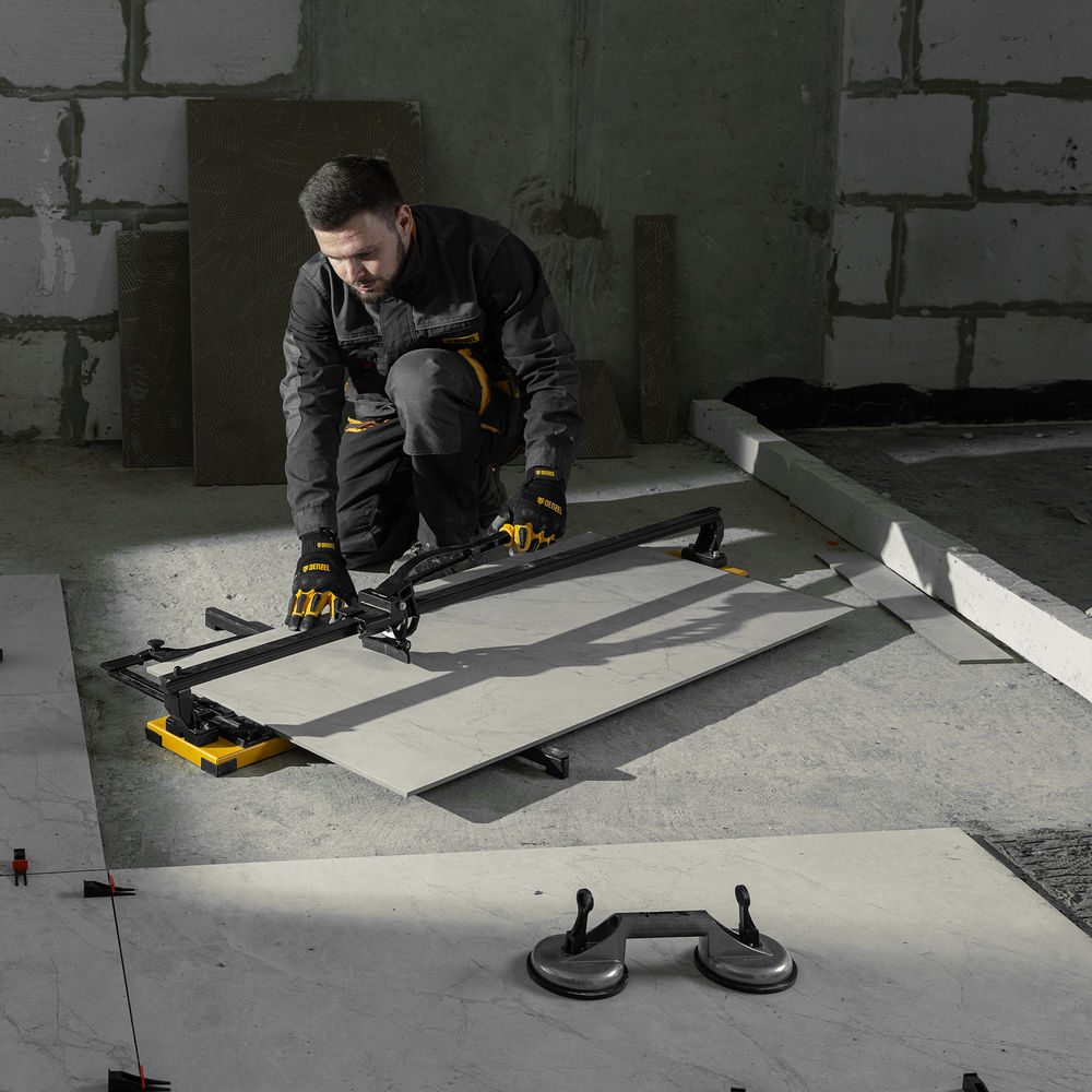 Плиткорез рельсовый 1200х16мм, каретка на подш., стальная станина, усил. рукоятка-пенал Denzel (877020)