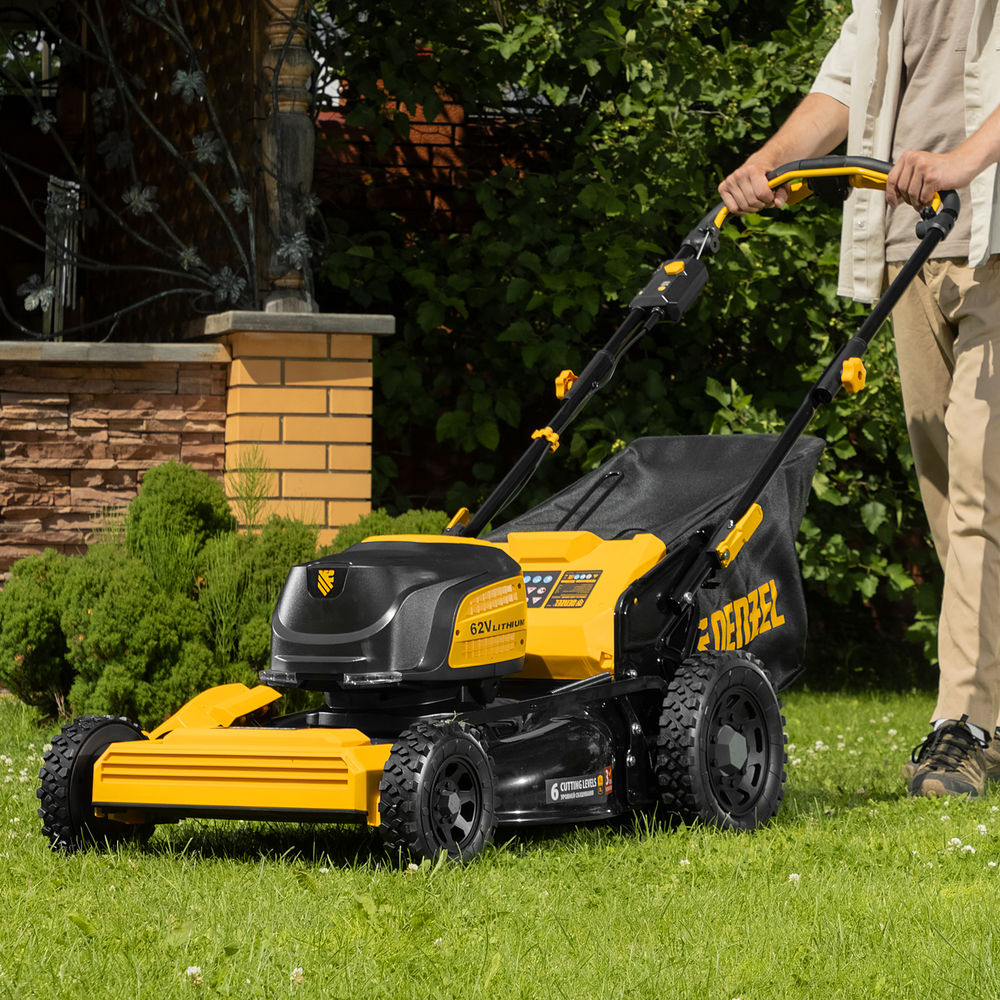 Газонокосилка аккумуляторная бесщет., RLMS560-62, привод, 560 мм, Li-ion, 62В Denzel (58920)