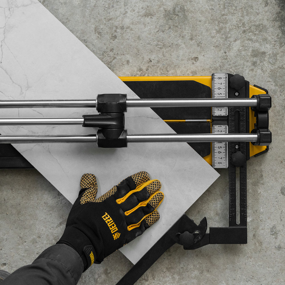 Плиткорез 600х14мм, цельнометал. напр., каретка на подш., стальная станина, рукоятка-пенал Denzel (877008)