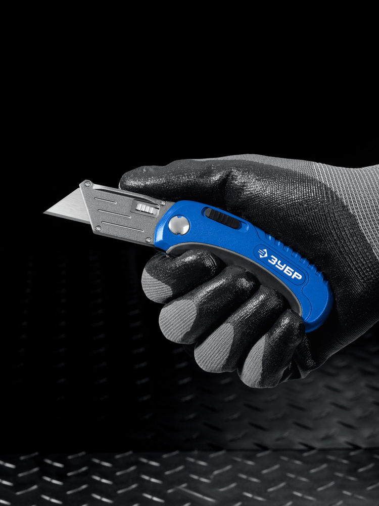 Универсальный складной нож 2-в-1 с трапециевидным лезвием технический ЗУБР Компакт-2-А24 09227