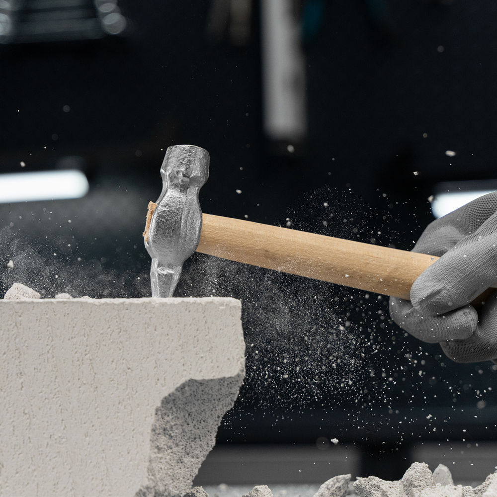 Молоток слесарный, 200 г, круглый боек, деревянная рукоятка (10238)